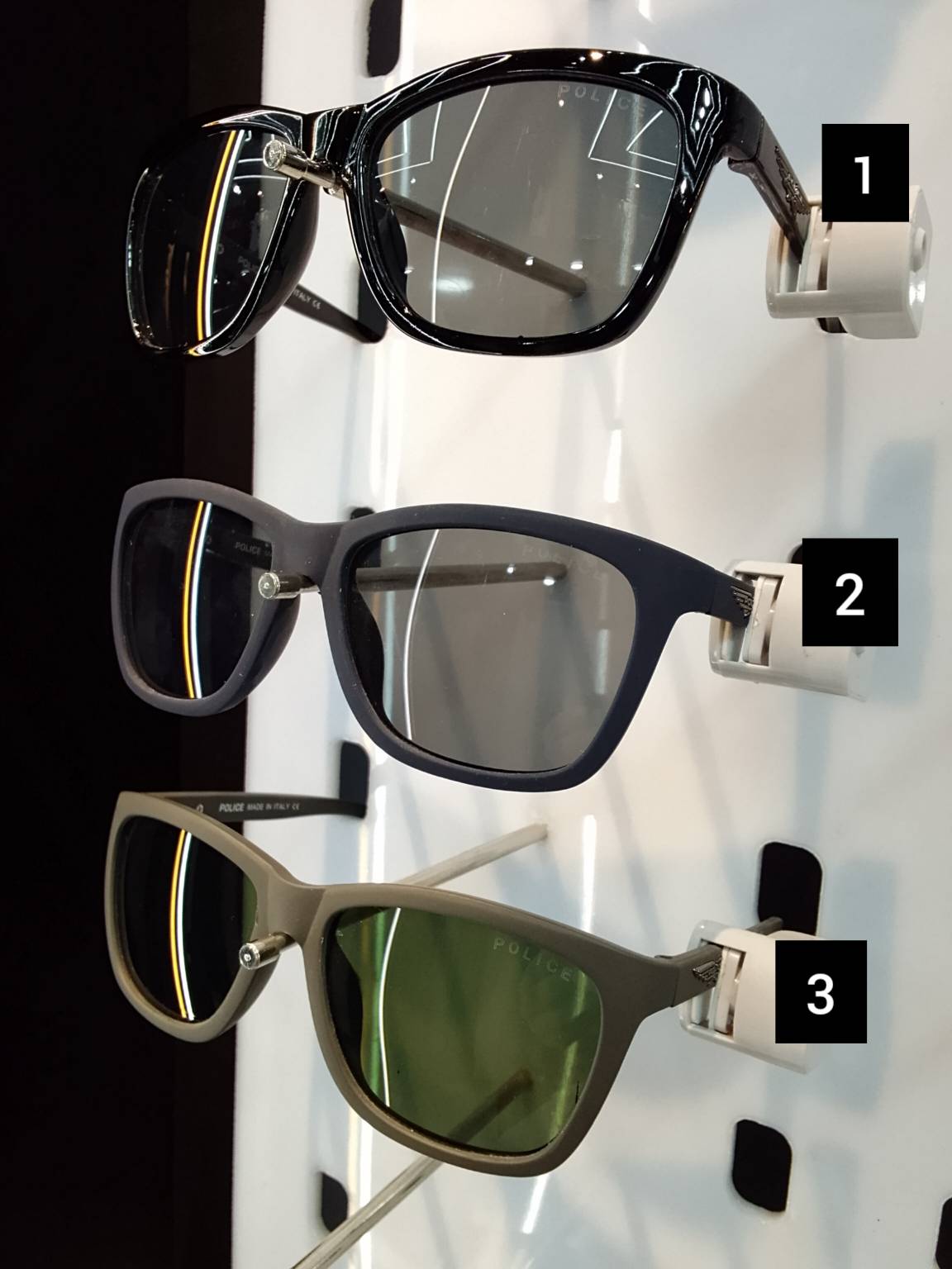 InShot_۲۰۲۵۰۵۰۸_۱۹۵۵۴۶۶۴۵ عینک کد 1330 - Image 1