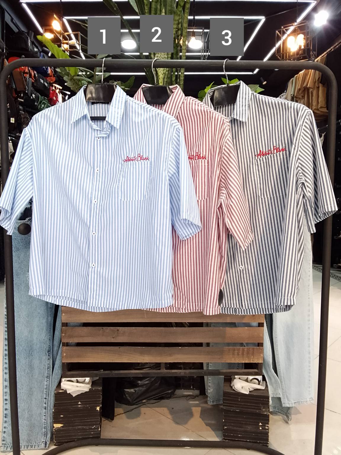 InShot_۲۰۲۵۰۷۰۱_۱۵۰۵۲۸۷۹۹ پیراهن راه راه کد 1698 - Image 1