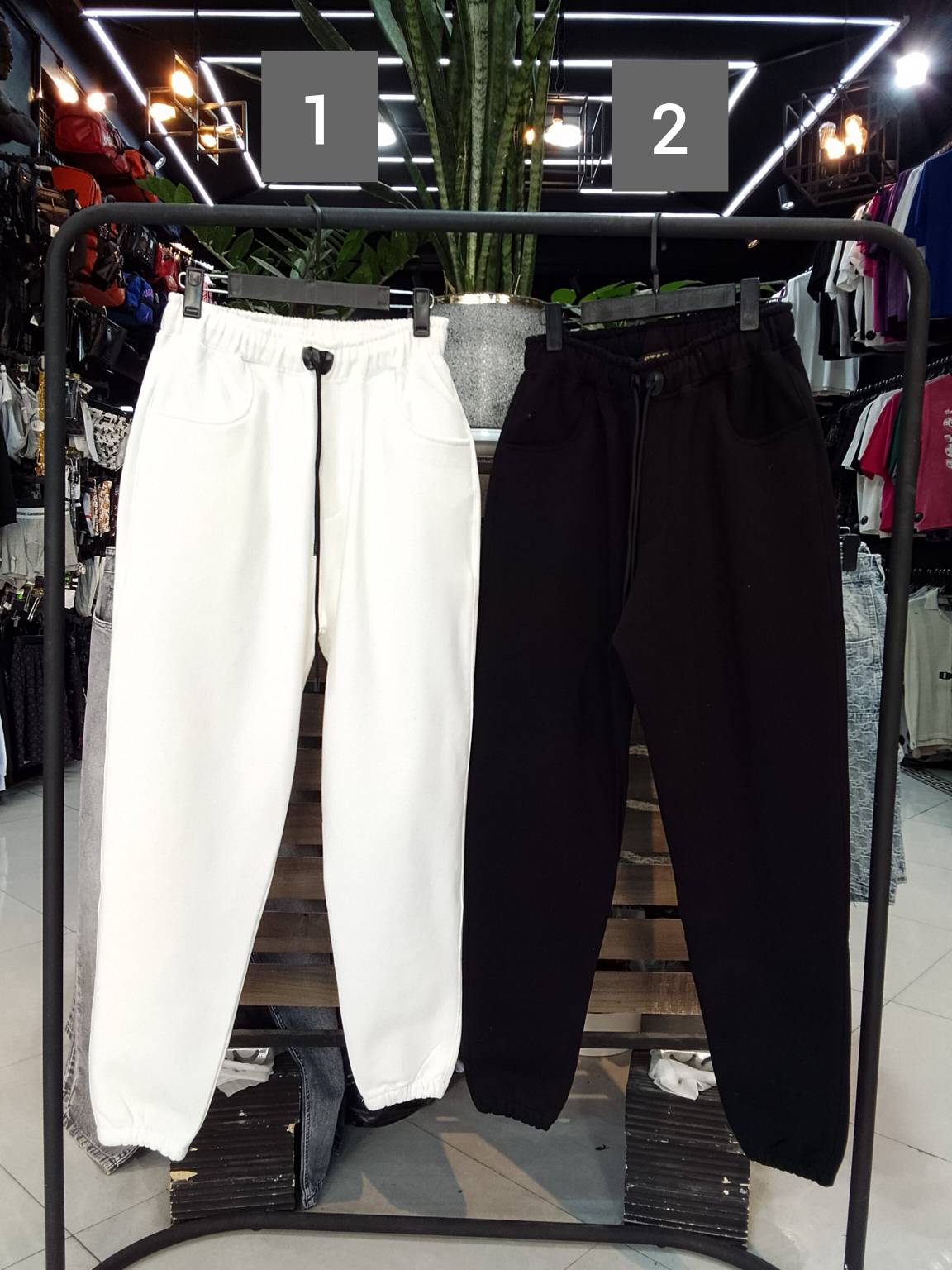 InShot_۲۰۲۵۰۹۲۵_۱۵۳۹۲۰۴۷۴ شلوار جاگر کد 1889 - Image 1