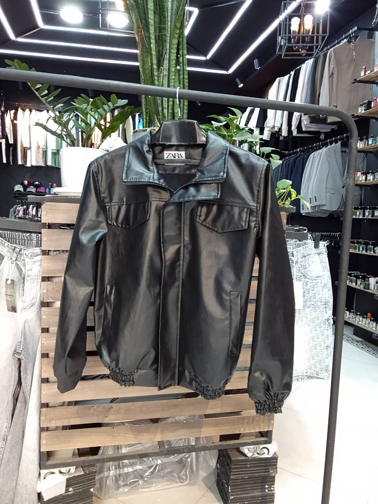 IMG_20251123_135831 بامبر چرم کد 2078 - Image 1