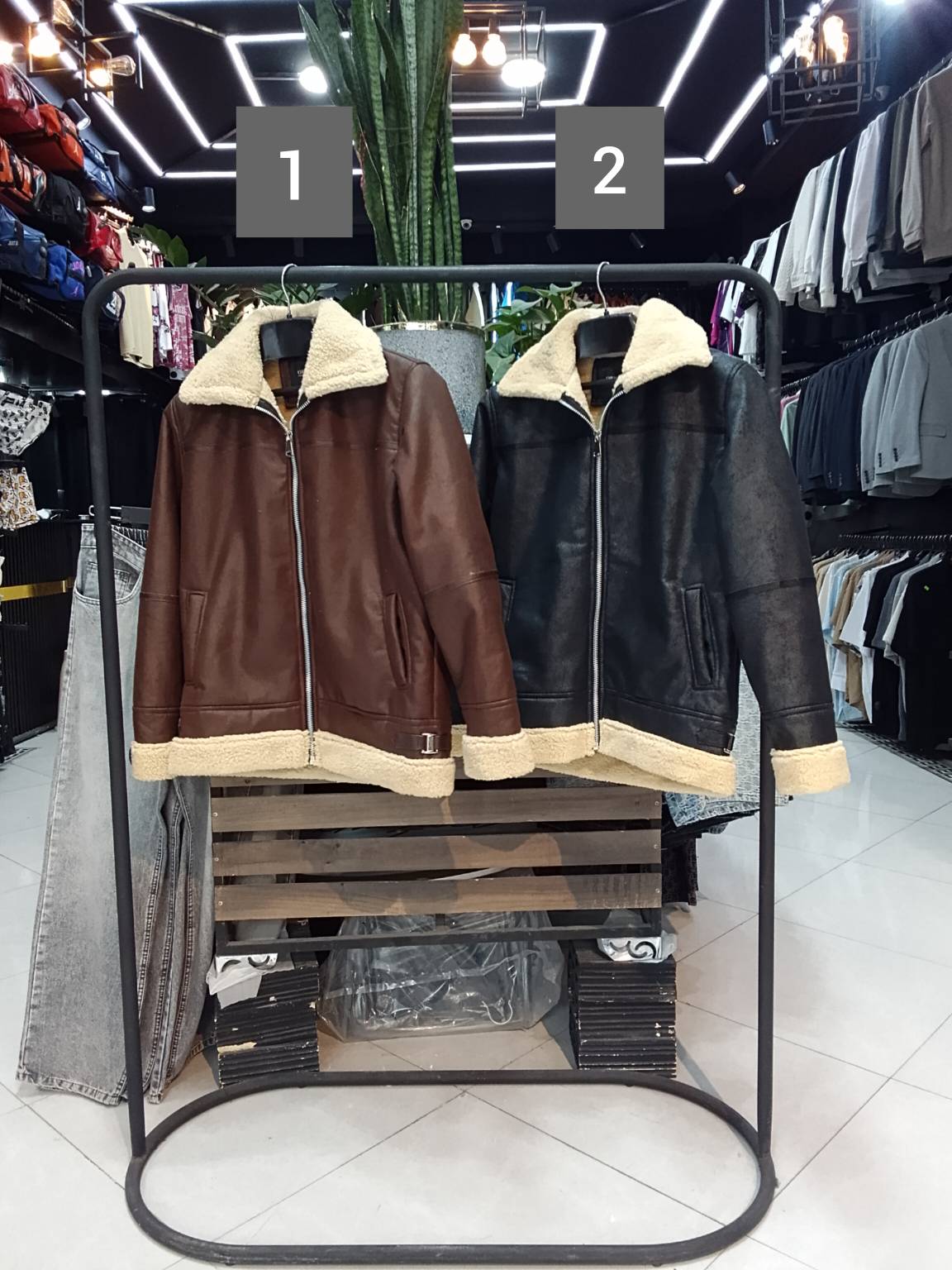 InShot_۲۰۲۵۱۱۲۵_۲۰۱۵۰۴۸۶۸ کاپشن بوفالو کد 2081 - Image 1